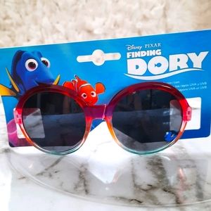 Disney + Pixar Sunglasses NWT Dory Retro Vibe Kids